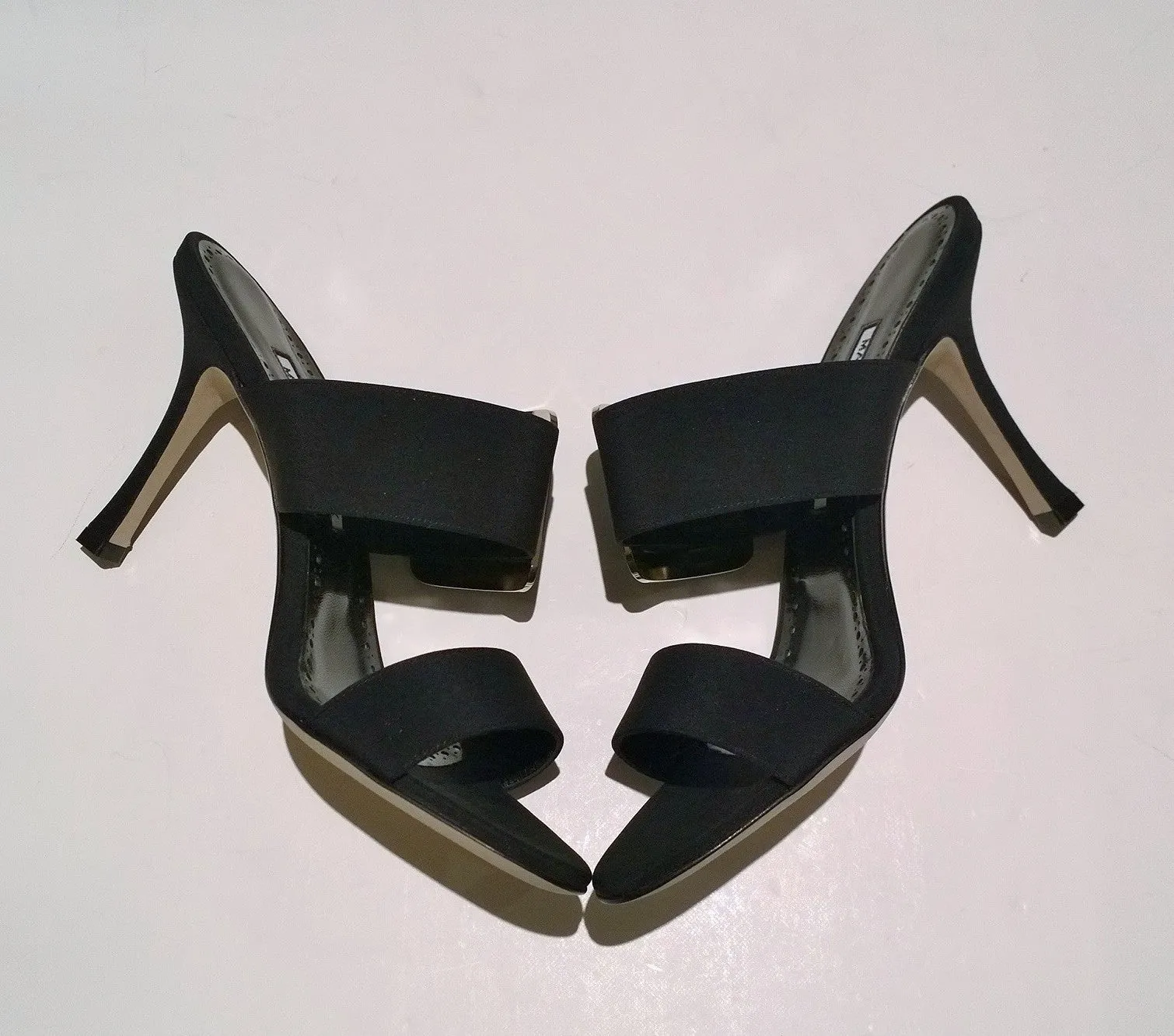 Manolo Blahnik Gable Black Crepe de Chine Mother of Pearl Buckle Slides Sandals New Heels